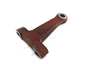 Рычаг цапфы левый Т-образный 81.46705.0267 Рычаг цапфы левый Т-образный 81.46705.0267